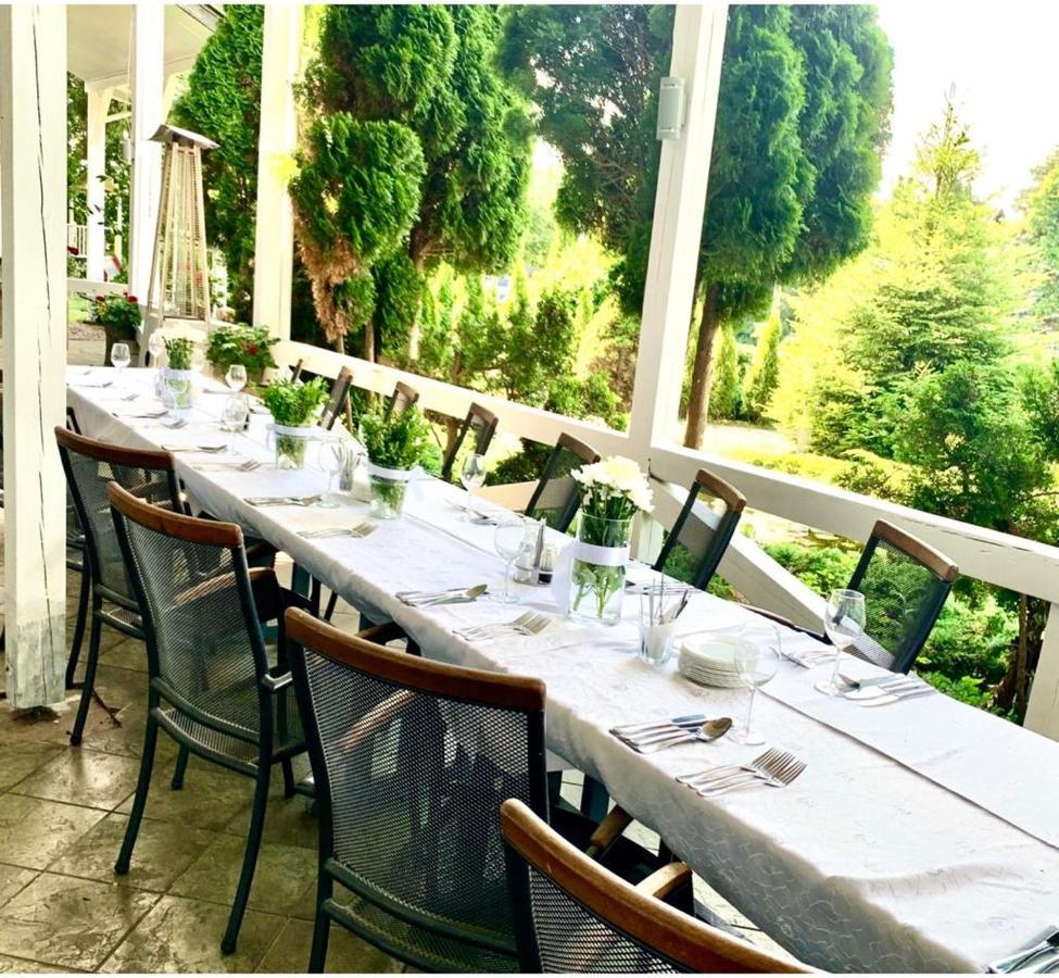 Polonez W Rymaniu Hotel Bagian luar foto